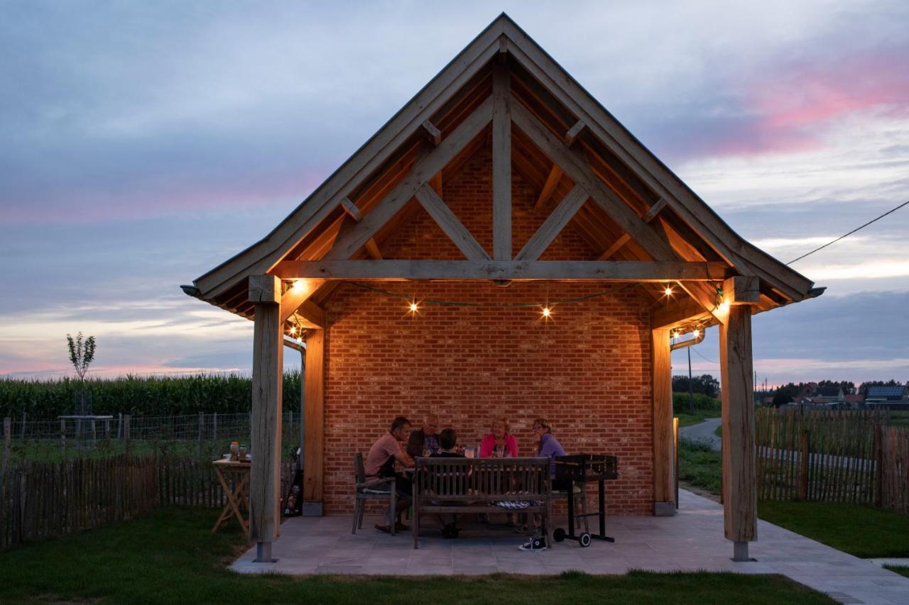 Toetindroaj Villa Kortemark ภายนอก รูปภาพ