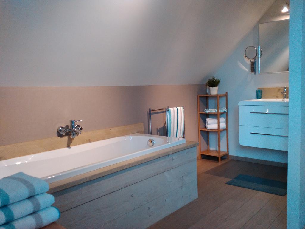 Toetindroaj Villa Kortemark ภายนอก รูปภาพ